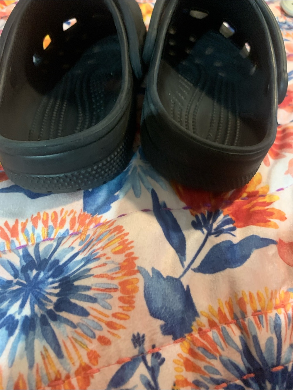 Crocs - Picture 4 of 6
